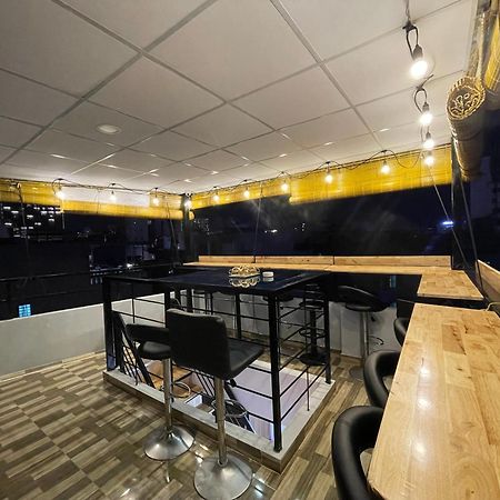 Ahu Hotel & Apartment Хошимин Екстериор снимка